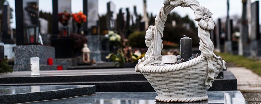 Sfaturi si recomandari utile cu privire la inmormantare